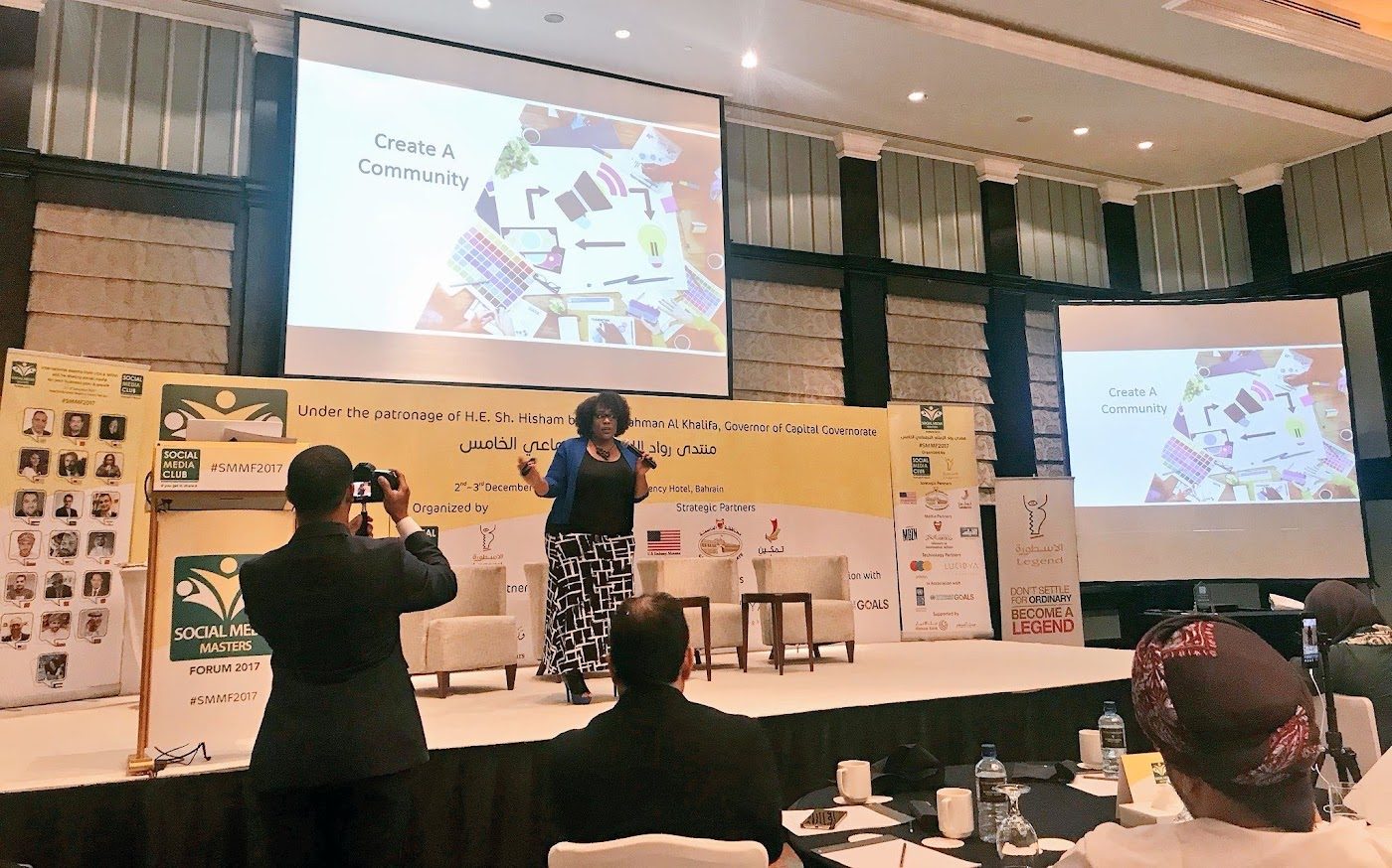 Nina Thomas presenting at the Social Media Masters Forum in Bahrain, 2017